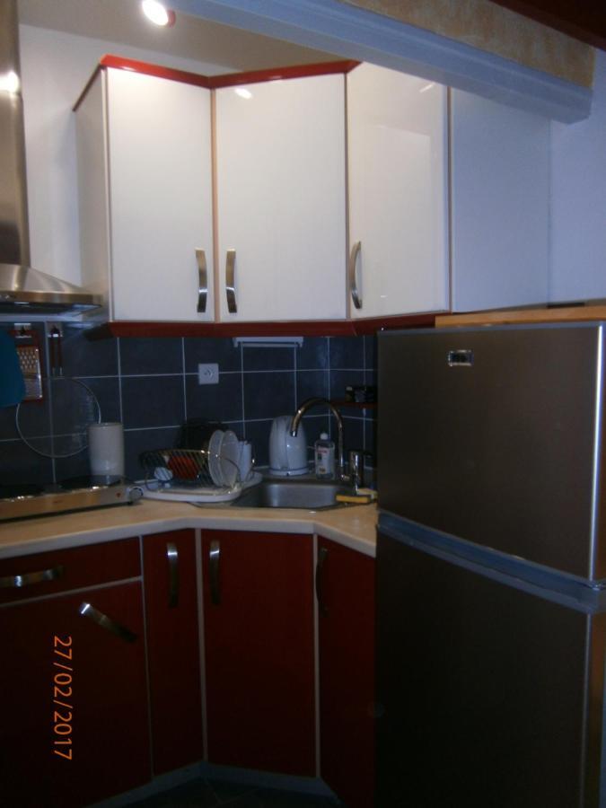 Agreable Studio Avec Cave Et Parking Privatif La Ciotat Zewnętrze zdjęcie