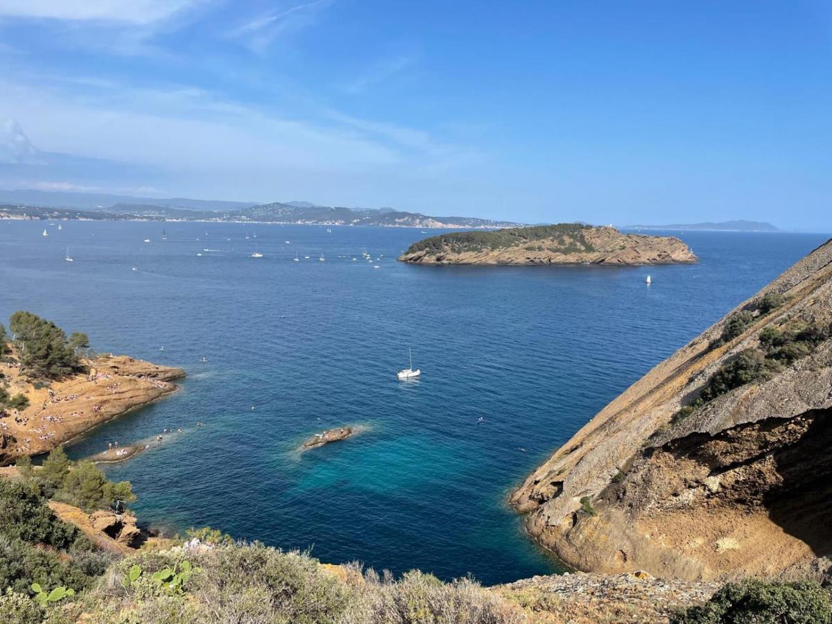 Agreable Studio Avec Cave Et Parking Privatif La Ciotat Zewnętrze zdjęcie