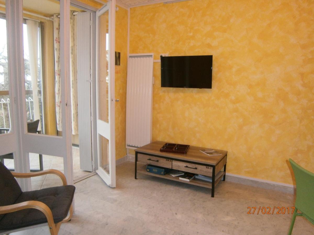 Agreable Studio Avec Cave Et Parking Privatif La Ciotat Zewnętrze zdjęcie